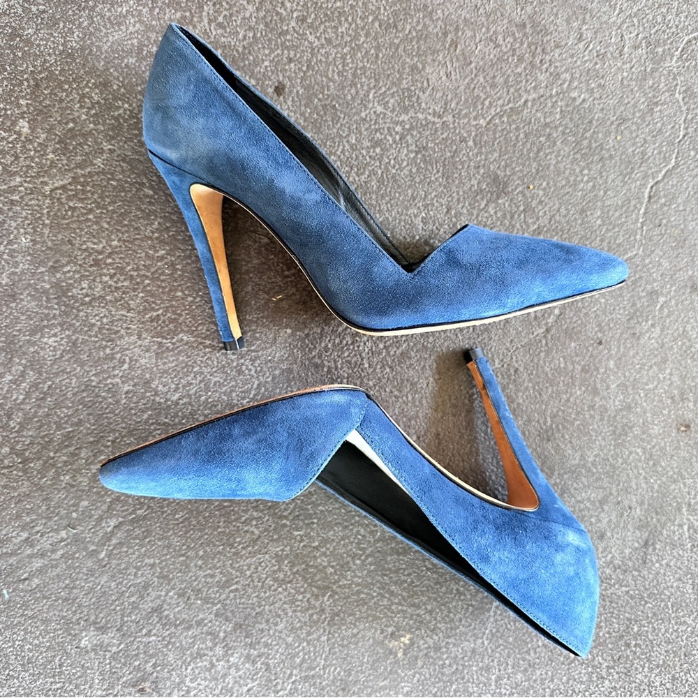 ALICE + OLIVIA Dina Navy Blue Suede Heels‎ Sz 37 - Picture 6 of 12